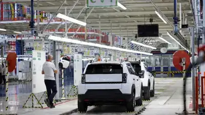 320 bin araç geri çağrıldı! Otomotiv devinden uyarı: "Araçlarınızı dışarıda park edin"